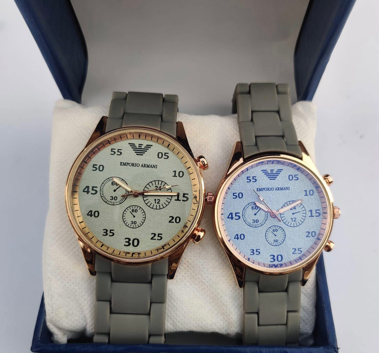 Couple’s casual analogue watch