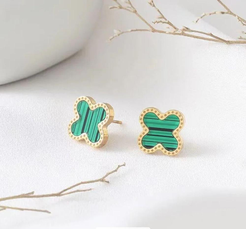 Clover leaf earrings